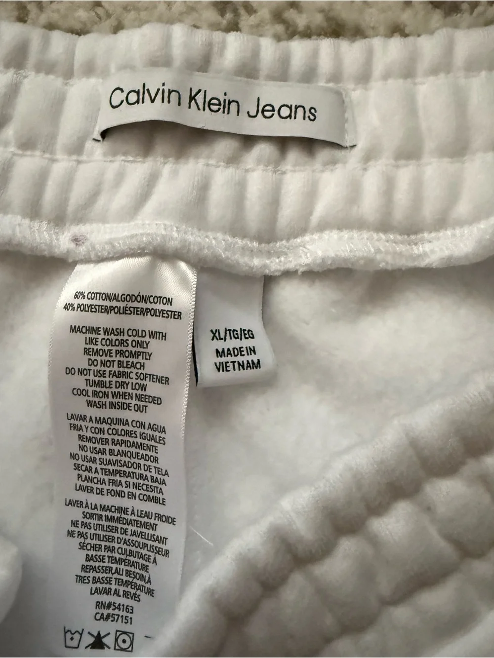 Calvin Klein’s Women’s flared sweatpants size XL white sweats